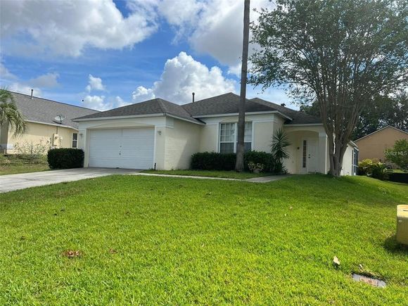 132 Santana Place DAVENPORT, FL House Active - Photo 1 of 22. Opens carousel modal