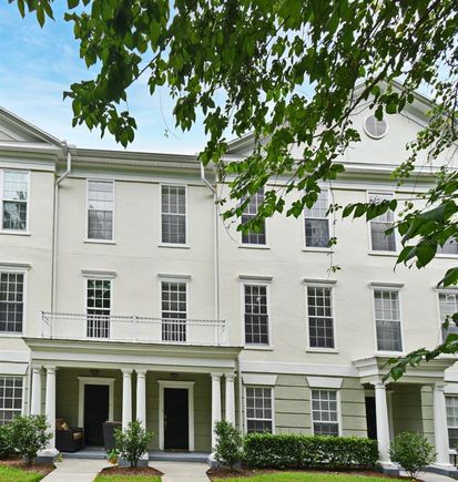 267 Goldenrain Drive Unit 30