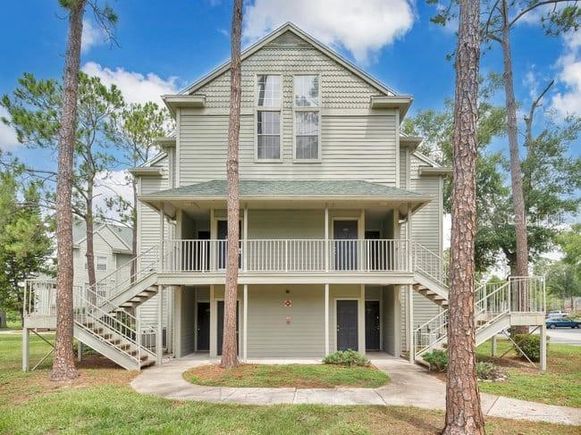 6004 Westgate Drive UnitĀ 301