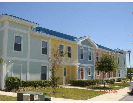 605 Elmhurst Court KISSIMMEE, FL Townhouse Active - Photo 1 of 10. Opens carousel modal