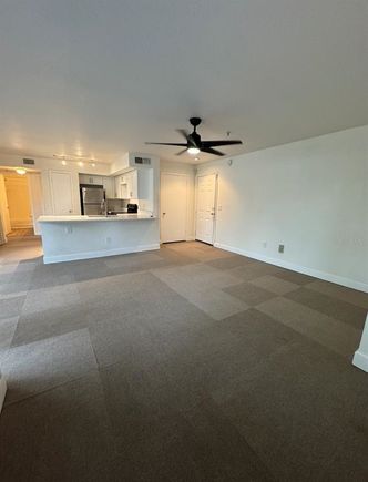 7280 Westpointe Boulevard Unit 823