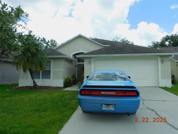 185 Thornbury Drive