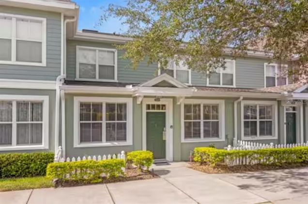 4015 Venetian Bay Drive Unit 104