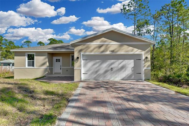 1341 East Parkway DELAND, FL House Active - Photo 1 of 21. Opens carousel modal