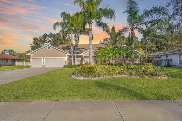 1061 Weathersfield Drive DUNEDIN, FL House Sold - Photo 1 of 1. Opens carousel modal