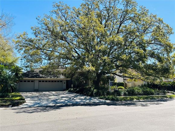 16209 Belle Meade Boulevard