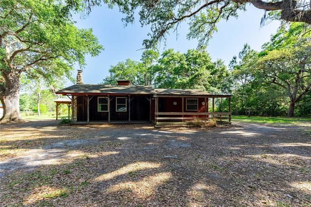 1836 Cr 609b BUSHNELL, FL House Sold - Photo 1 of 1. Opens carousel modal
