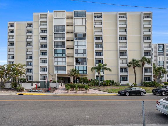 830 S Gulfview Boulevard Unit 102