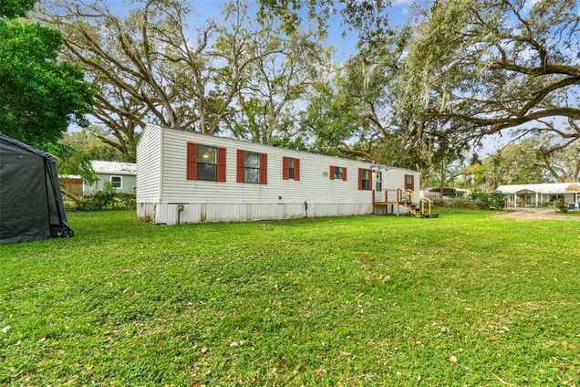 18424 Lawrence Road