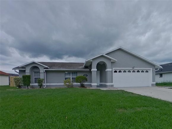 4708 Windwood Drive KISSIMMEE, FL House Active - Photo 1 of 17. Opens carousel modal