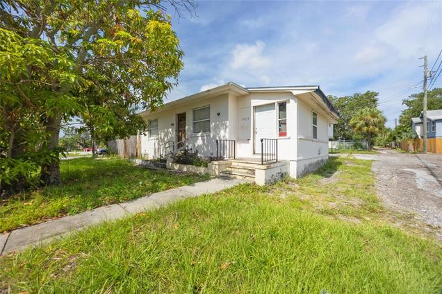 1919 Dr Martin Luther King Jr Street S Unit J ST PETERSBURG, FL Multifamily Active - Photo 1 of 13. Opens carousel modal