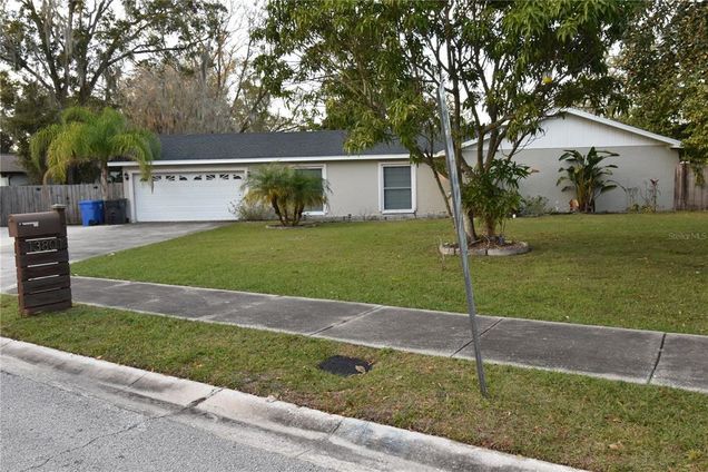 13801 Cherry Creek Drive TAMPA, FL House Active - Photo 1 of 31. Opens carousel modal