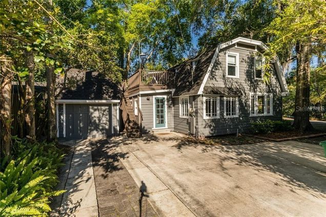 1111 E Patterson Street TAMPA, FL Apartment Active - Photo 1 of 8. Opens carousel modal