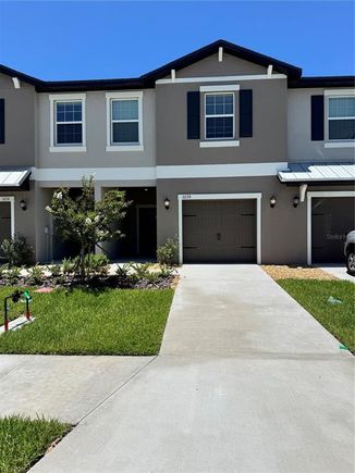 11135 E 65th Terrace PALMETTO, FL Townhouse Active - Photo 1 of 29. Opens carousel modal