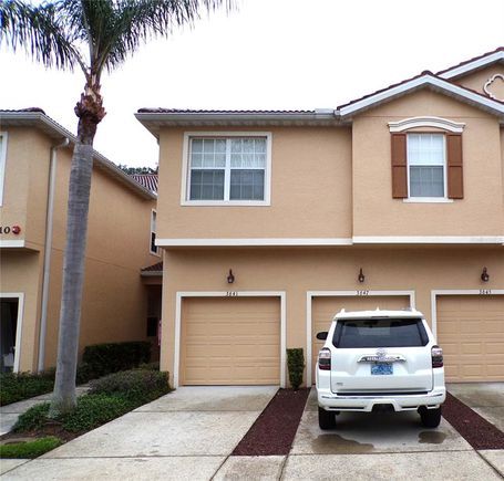 3641 Parkridge Circle Unit 10-103