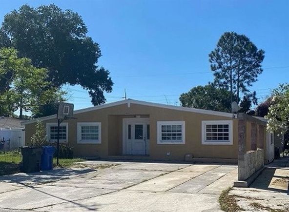 4406 W Paris Street Unit B TAMPA, FL House Active - Photo 1 of 7. Opens carousel modal