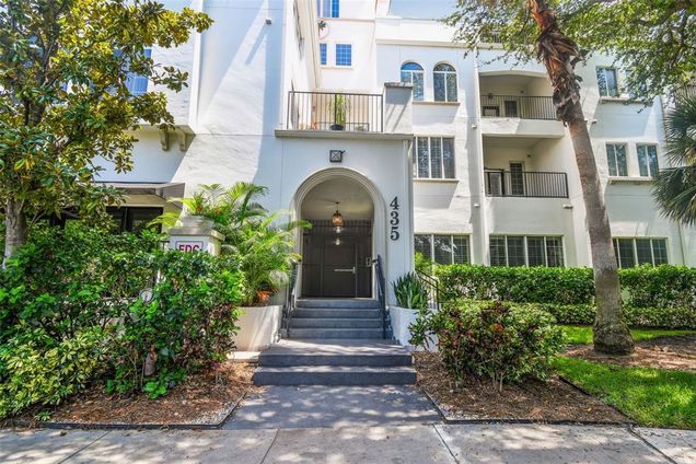 435 S Oregon Avenue Unit 304