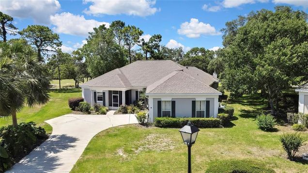 6 Strawood Point