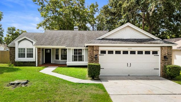 4335 Barret Avenue PLANT CITY, FL House Active - Photo 1 of 29. Opens carousel modal