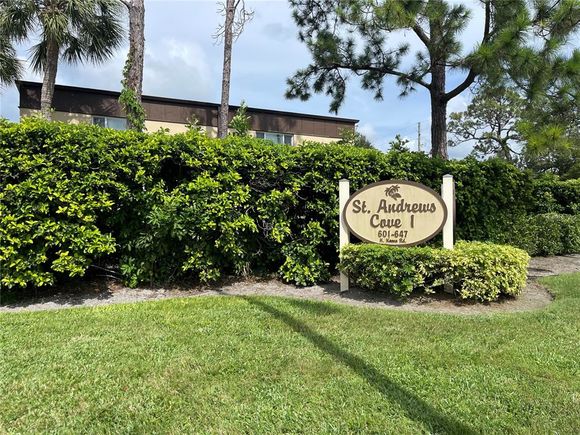 601 N Keene Road Unit P9 CLEARWATER, FL Condo Active - Photo 1 of 12. Opens carousel modal