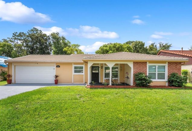 5246 Mayapple Circle