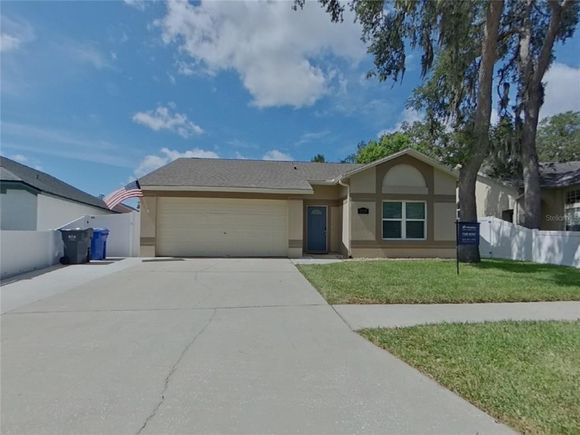 2517 Gotham Way VALRICO, FL House Active - Photo 1 of 15. Opens carousel modal