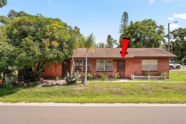 5901 Crestmont Street CLEARWATER, FL Townhouse Active - Photo 1 of 18. Opens carousel modal