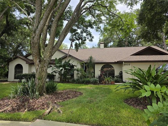6609 Baybrooks Circle TEMPLE TERRACE, FL House Active - Photo 1 of 29. Opens carousel modal