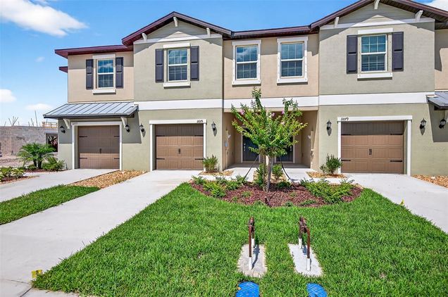 11075 65th Terrace E PALMETTO, FL Townhouse Active - Photo 1 of 41. Opens carousel modal