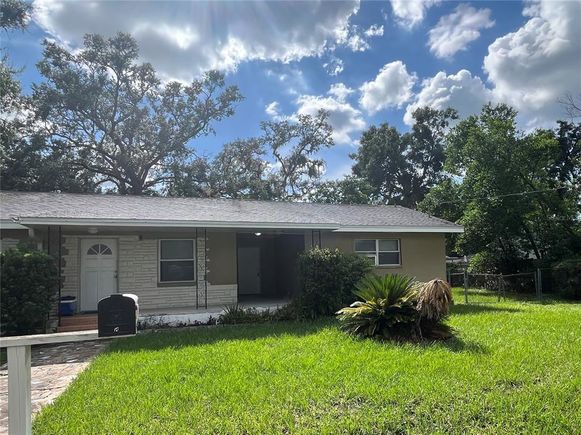 7306 N Highland Avenue Unit B TAMPA, FL Townhouse Active - Photo 1 of 7. Opens carousel modal