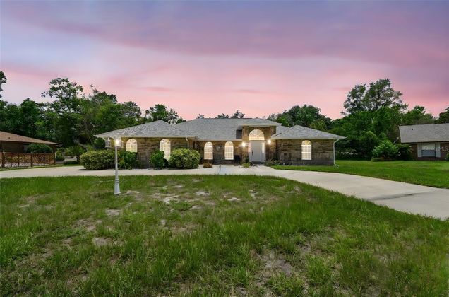 1245 Coronado Ter