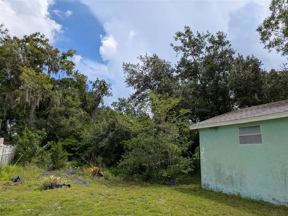 0 Avonwood Street TAMPA, FL Plot of land Active - Photo 1 of 6. Opens carousel modal