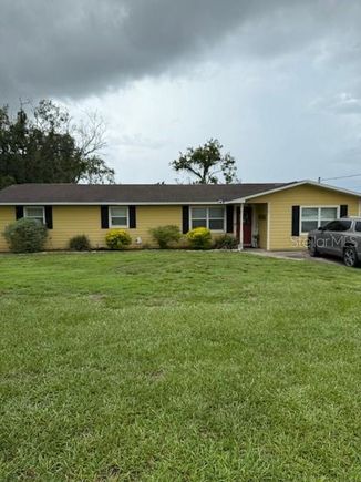 37325 Vero Lane DADE CITY, FL House Active - Photo 1 of 38. Opens carousel modal