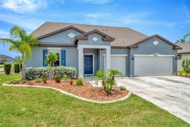 18359 Cortes Creek Boulevard SPRING HILL, FL House Active - Photo 1 of 60. Opens carousel modal