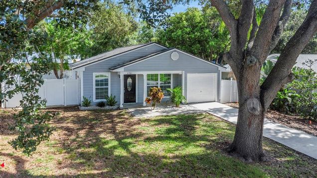 2761 Cactus Hill Place