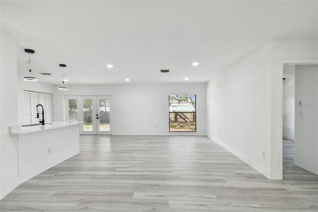 16032 Eagle River Way