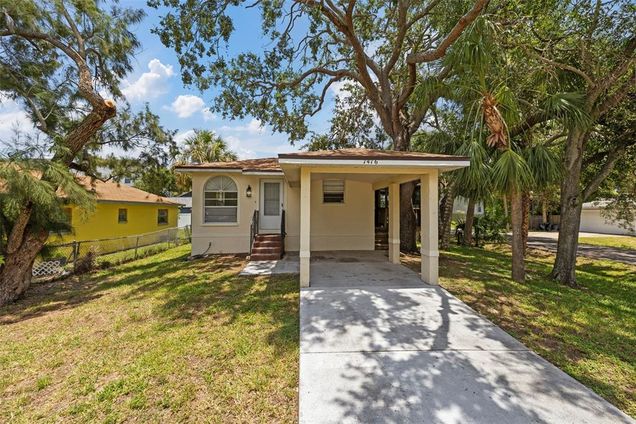 7416 S Germer Street TAMPA, FL House Active - Photo 1 of 20. Opens carousel modal