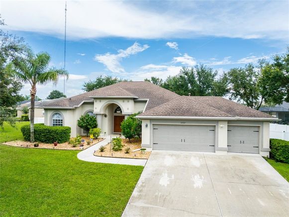 12407 Creek Edge Drive