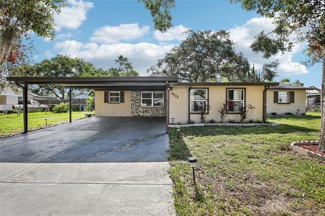 4825 Joyce Drive