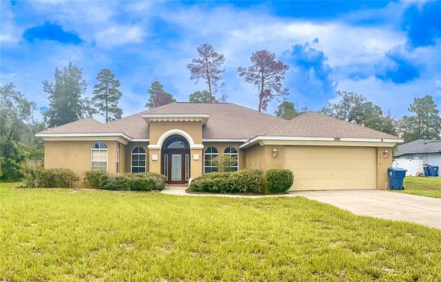 7243 Bahama Swallow Avenue WEEKI WACHEE, FL House Active - Photo 1 of 18. Opens carousel modal