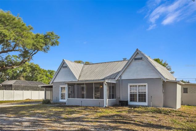816 W Country Club Drive TAMPA, FL Multifamily Active - Photo 1 of 61. Opens carousel modal