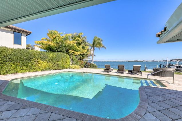 637 Harbor Island CLEARWATER, FL House Sold - Photo 1 of 1. Opens carousel modal