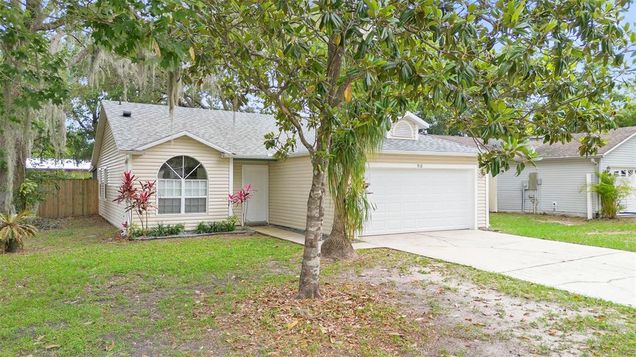 910 Sheeler Oaks Drive