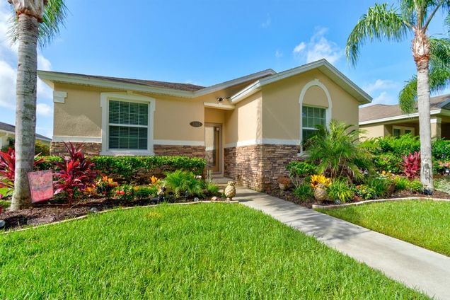 3362 Gallia Street NEW SMYRNA BEACH, FL House Active - Photo 1 of 28. Opens carousel modal