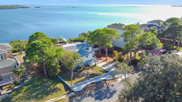 1657 Sea Breeze Drive TARPON SPRINGS, FL House Sold - Photo 1 of 1. Opens carousel modal