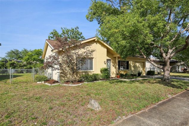 12906 Sandburst Lane