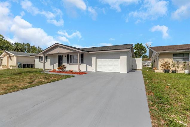 8838 Cochise Lane