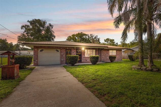 18922 Dvorak Drive SPRING HILL, FL House Active - Photo 1 of 43. Opens carousel modal