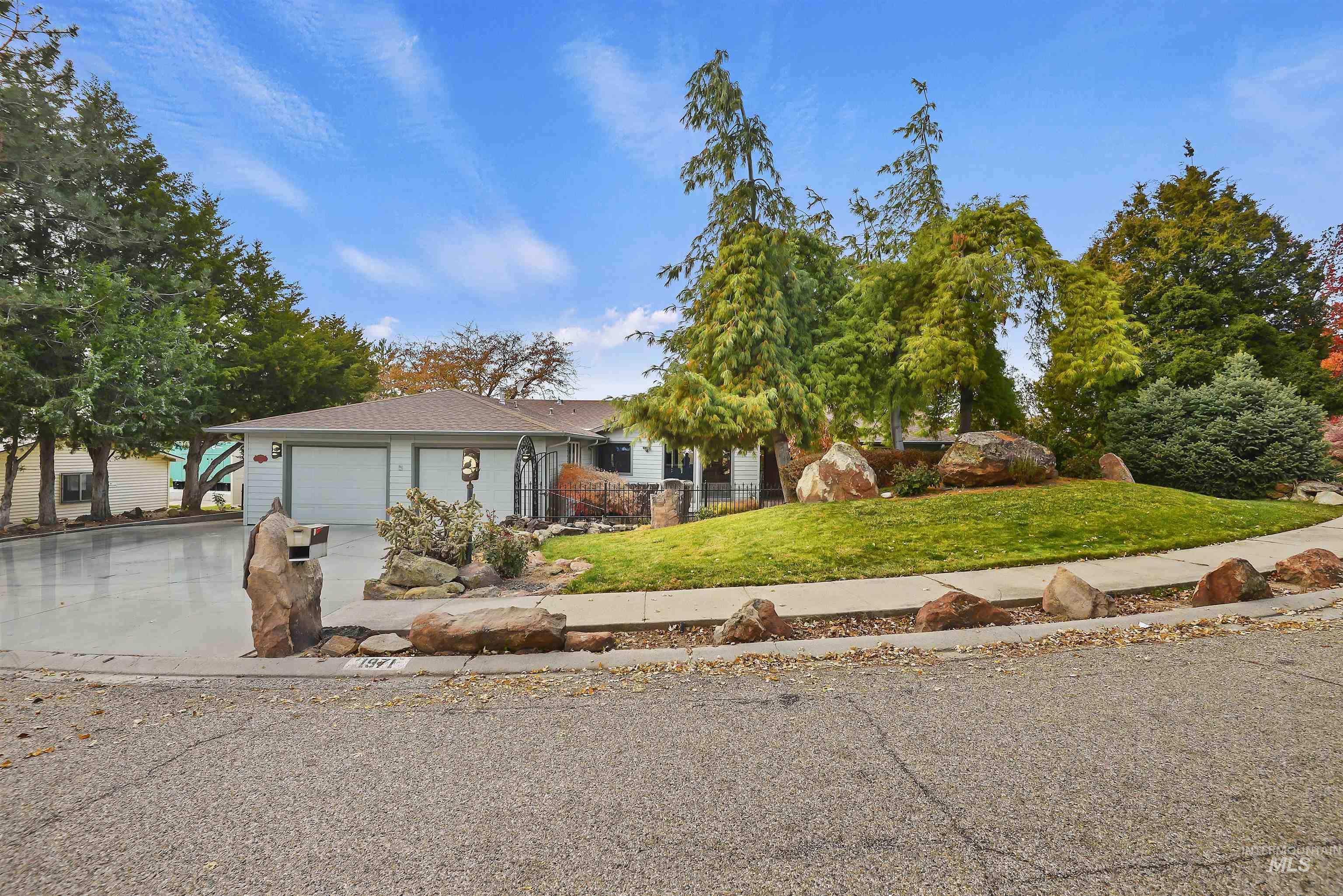 1971 S Toluka Way  