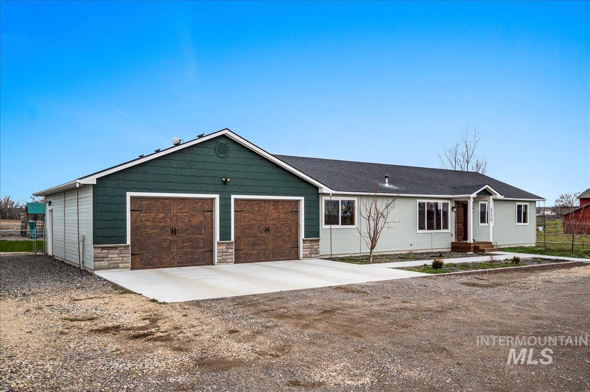 5770 Thompson Rd  